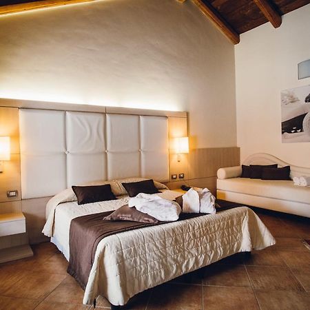 سيتيمو تورينيزي Hotel Ultimo Borgo المظهر الخارجي الصورة
